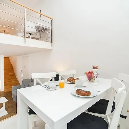 Apartamento Elegant Snow White Loft With Jacuzzi And Garage *